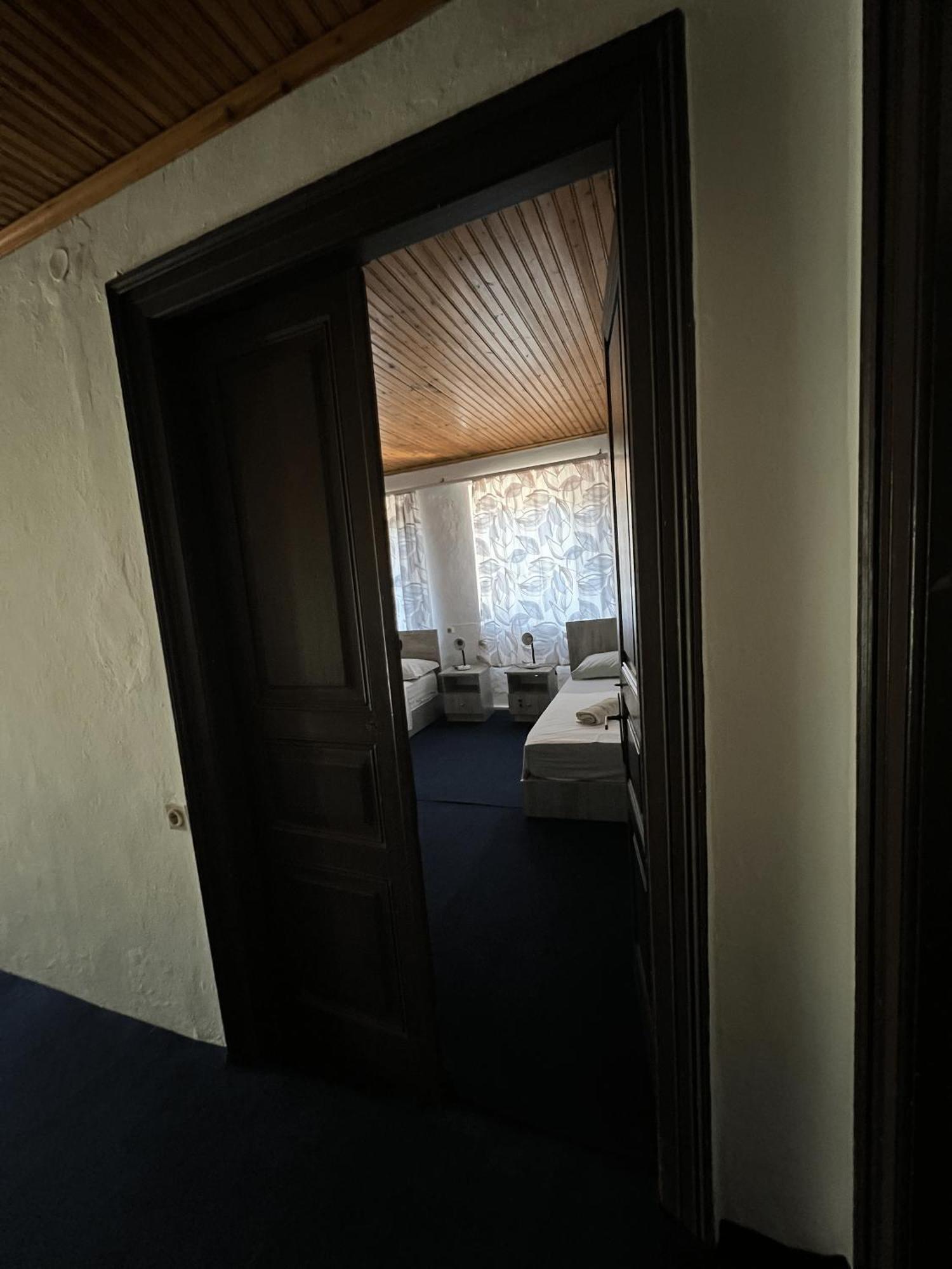 Onetwosleep Guesthouse Shkodër 외부 사진