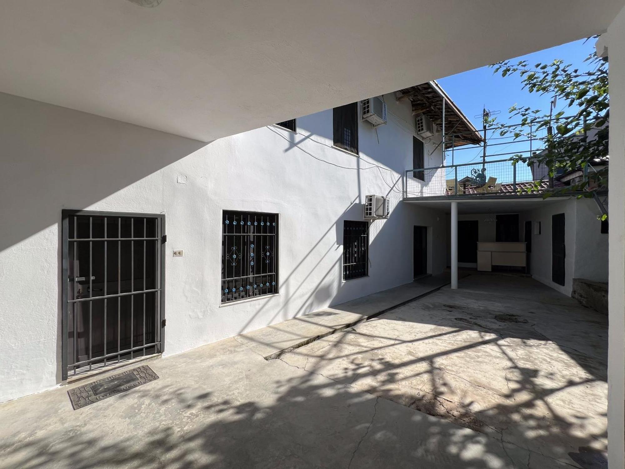 Onetwosleep Guesthouse Shkodër 외부 사진