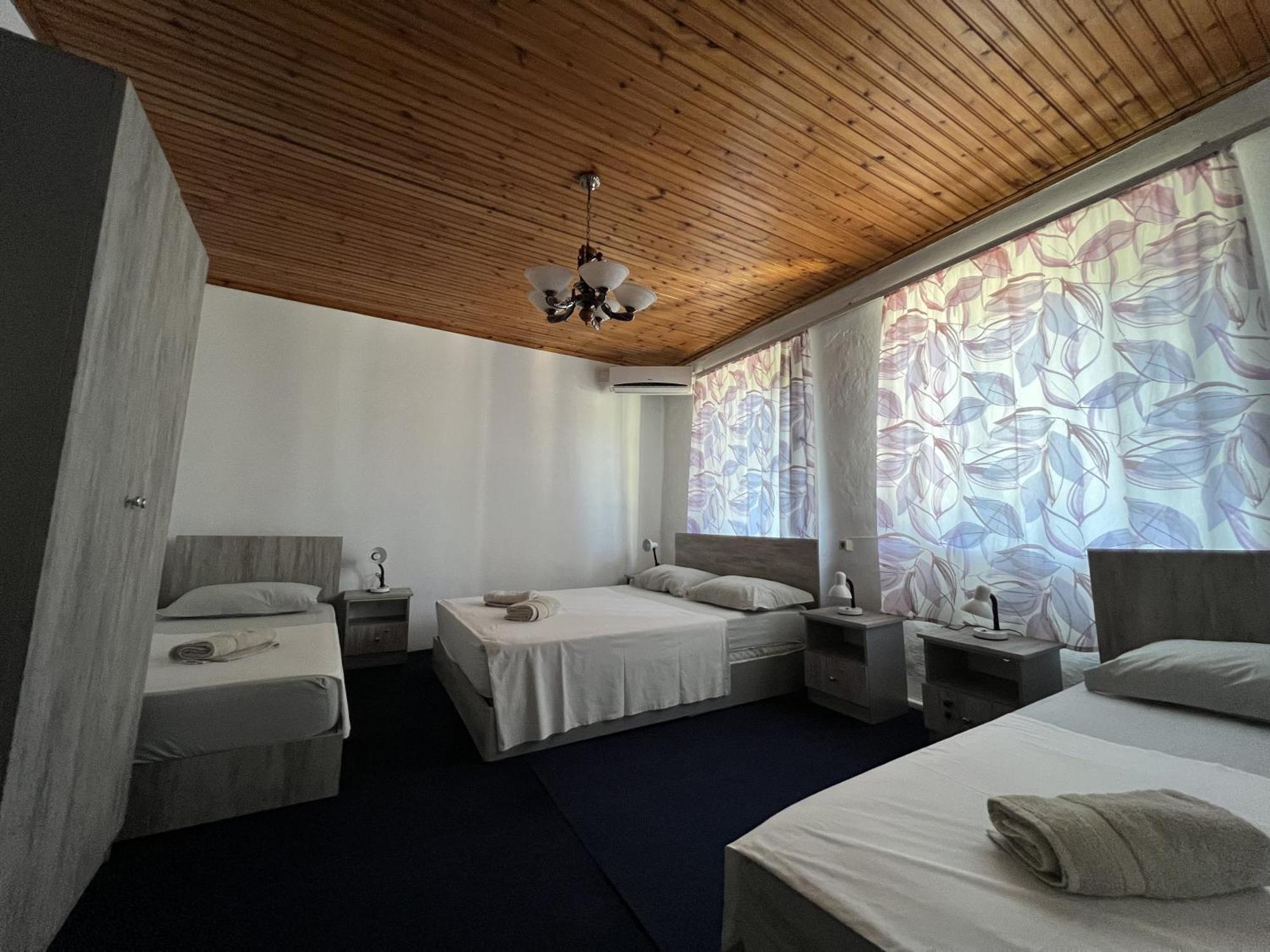 Onetwosleep Guesthouse Shkodër 외부 사진